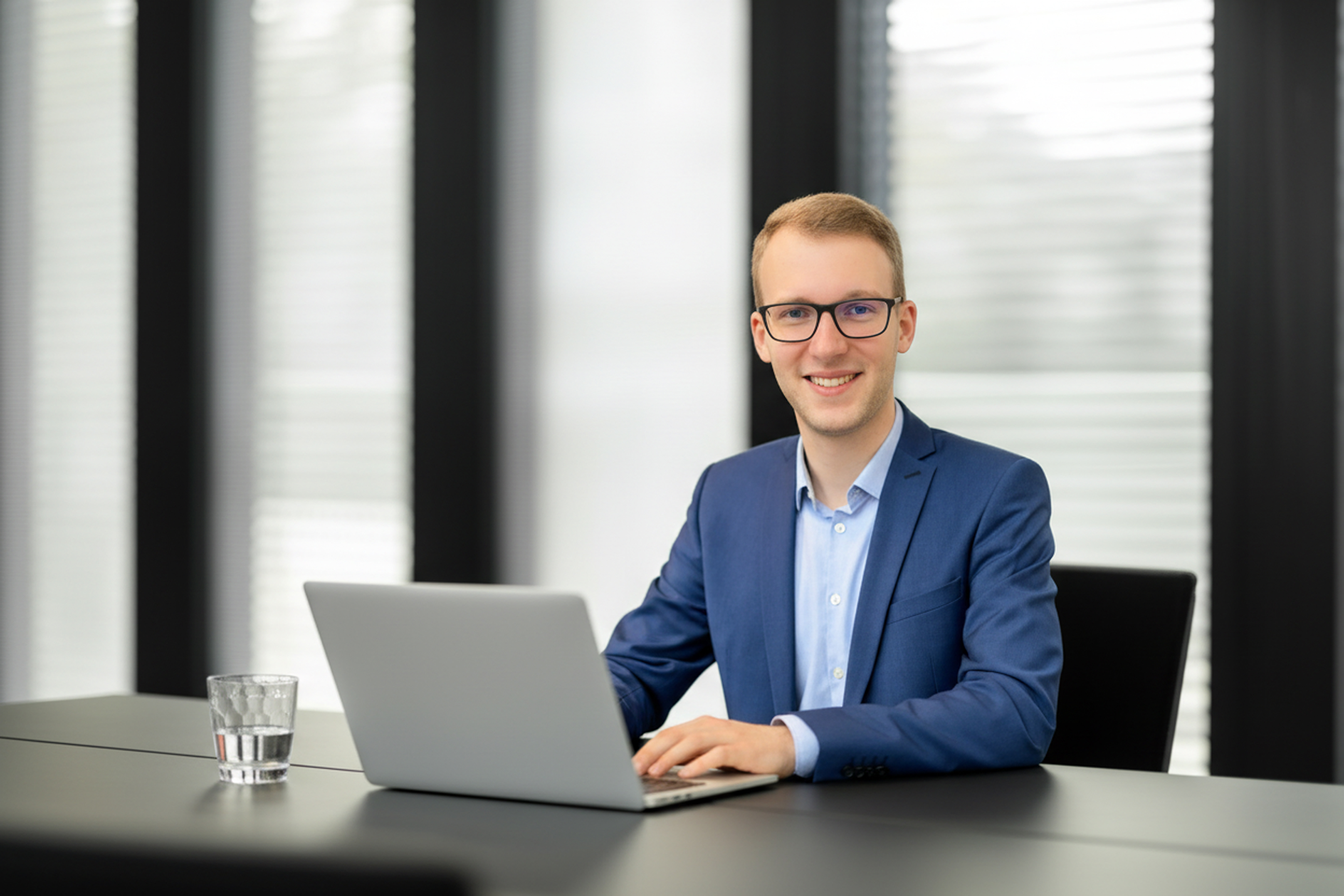 Dr. Oliver Pieper